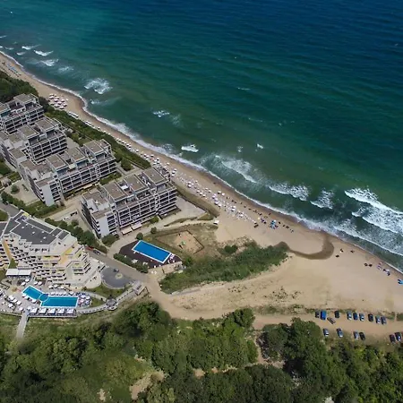 Pensión Marina Sands Bijou Boutique Is An Excellent Choice For Travelers Visiting Obzor