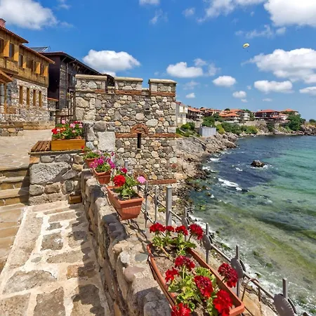 Bed & Breakfast Marina Sands Bijou Boutique Is An Excellent Choice For Travelers Visiting Obzor